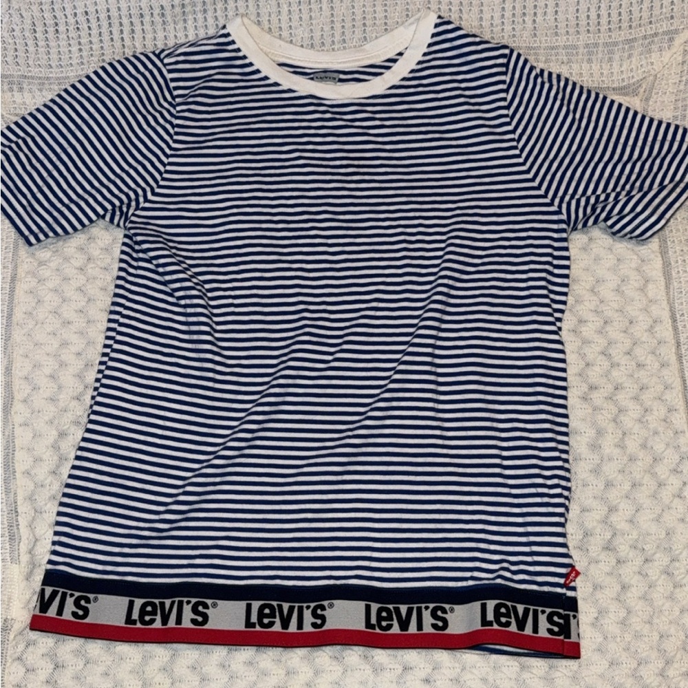 Levis Shirt